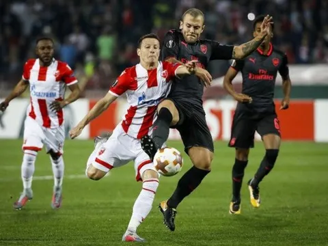 Kĩ năng đi bóng của Wilshere, người sắp được Arsenal gia hạn