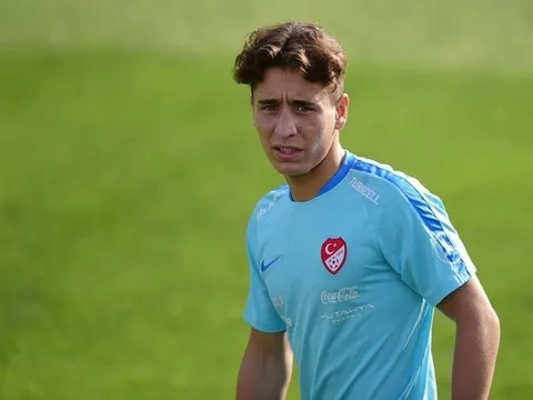 Kĩ thuật điêu luyện của Emre Mor
