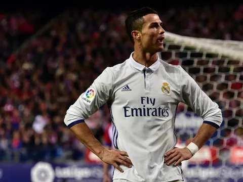 Những CLB lớn bị Ronaldo hủy diệt trong 1 trận đấu
