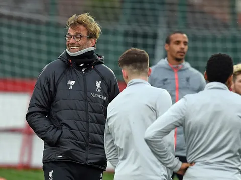 Klopp cười thả ga ngay khi trở về Melwood