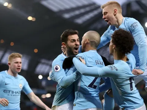 Kỷ lục khó tin của Man City về chuyền bóng trước Chelsea