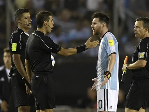 Lá thư Lionel Messi gửi FIFA làm rõ 'câu chửi bâng quơ'