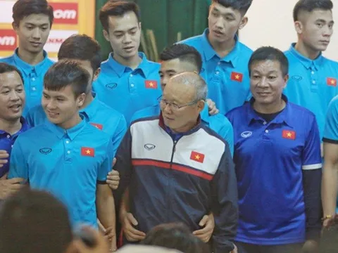 Làm nên sự dẻo dai cho U23 Việt Nam