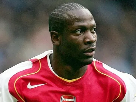 Lauren - hậu vệ phải xuất sắc một thời của Arsenal