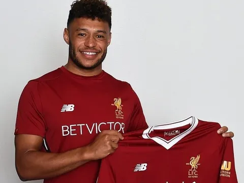 Lí do Liverpool quyết chi lớn vì Chamberlain