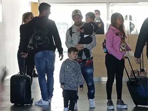 Lionel Messi trở về đại bản doanh sau kì nghỉ Đông