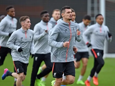 Chùm ảnh: Lovren tái xuất, Klopp cười thả ga trước đại chiến Arsenal