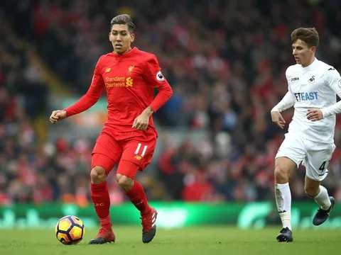 Liverpool buồn vui lẫn lộn trước đại chiến với Chelsea