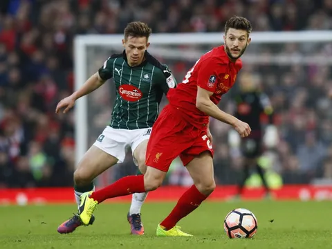 Liverpool lo mất phương hướng