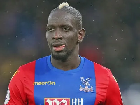 Liverpool quyết chặn đường về của Sakho