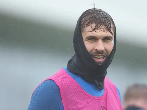 Llorente - Cậu học trò cưng một thời của Conte