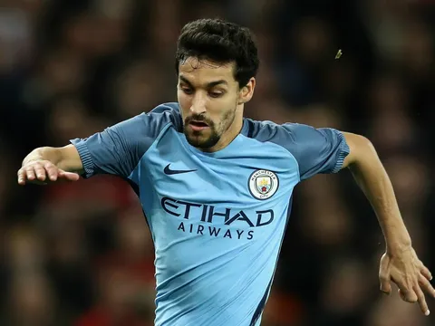 Lộ 7 ngôi sao Man City bị Pep thanh lý