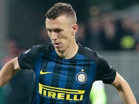 Lovren rủ rê mục tiêu của Man Utd tới Liverpool