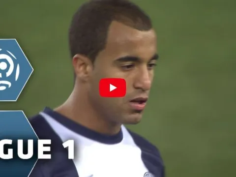 Lucas Moura đi bóng như Messi, dứt điểm như... Welbeck