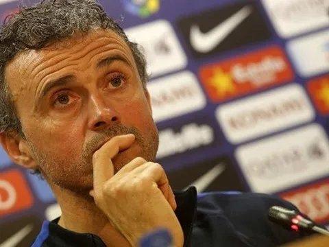Luis Enrique bỏ qua Real Madrid, bênh vực Pique