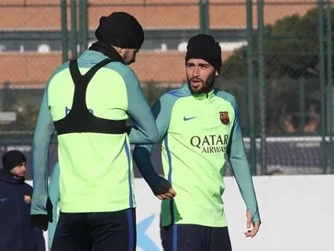 Luis Enrique lý giải nguyên nhân tiếp tục 'bỏ rơi' Aleix Vidal