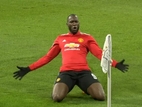 Lukaku = Lacazette + Morata