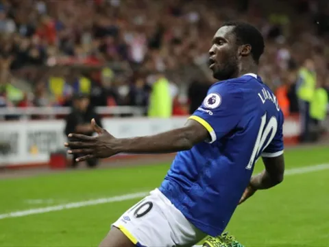 Lukaku san bằng kỉ lục ghi bàn mọi thời đại của Everton
