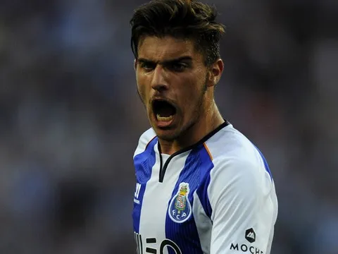 Lý do Ruben Neves là món hàng hot trên TTCN