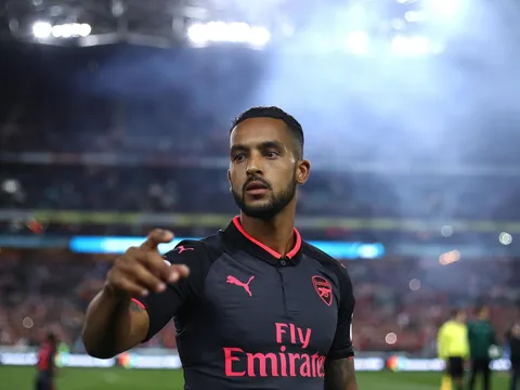 Lý do Theo Walcott được Everton săn đón