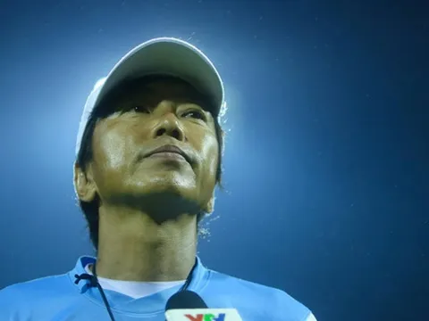 Công Vinh và Miura: Biểu tượng chuyên nghiệp giữa V-League đảo điên