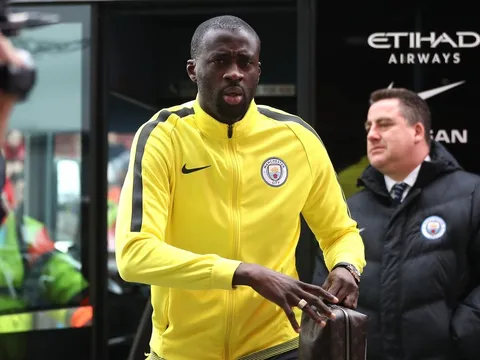 Mặc đại diện, Yaya Toure vẫn tán dương Guardiola