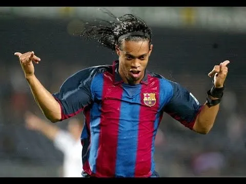 Màn ra mắt Barcelona của Ronaldinho