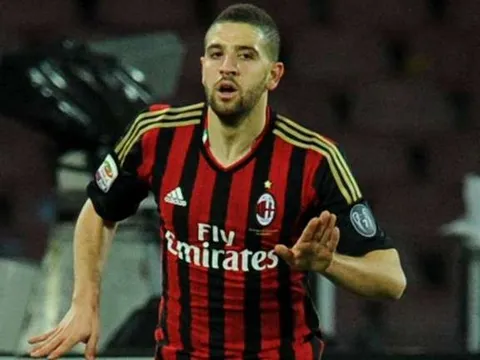 Màn trình diễn của Adel Taarabt khi gặp lại đội cũ AC Milan