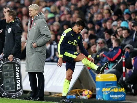 Màn trình diễn của Alexis Sanchez trước Swansea