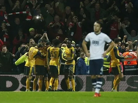 Màn trình diễn của của Welbeck trước Preston