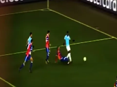 Màn trình diễn của Gundogan trước Basel