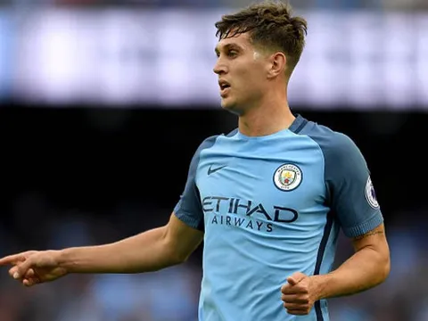 Màn trình diễn của John Stones trong màu áo Man City