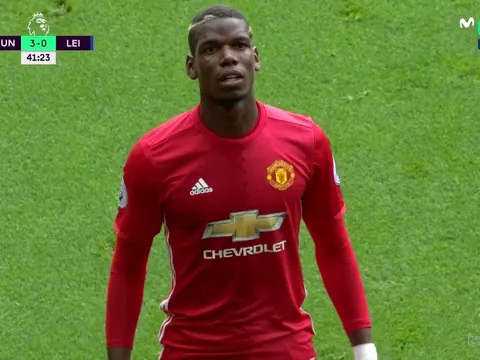Màn trình diễn của Paul Pogba vs Leicester City trận lượt đi