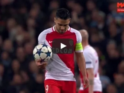 Màn trình diễn của Radamel Falcao vs Man City