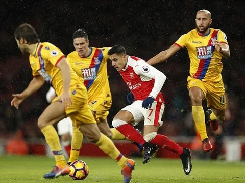 Màn trình diễn của Sanchez trước Crystal Palace