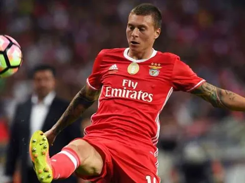 Man United chính thức lên tiếng về thương vụ Lindelof