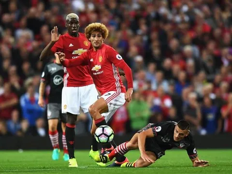 Man United đá hay thế này, Liverpool có lo sợ?