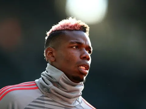 Man Utd chi tiền cho 'tiền vệ xuất sắc hơn cả Pogba'