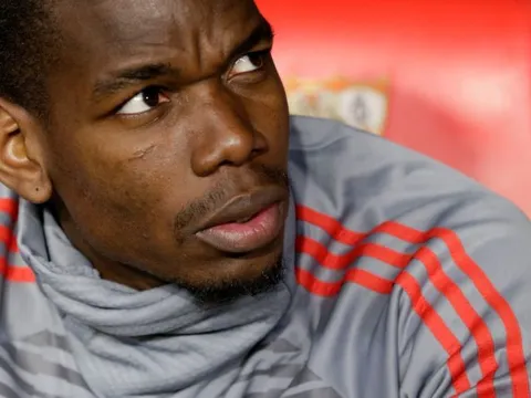 Man Utd ra 'tối hậu thư' cho Pogba và các đồng đội