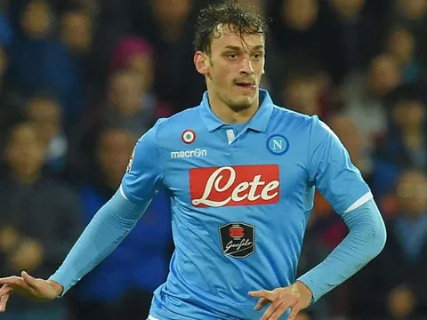 Manolo Gabbiadini khi còn khoác áo Napoli