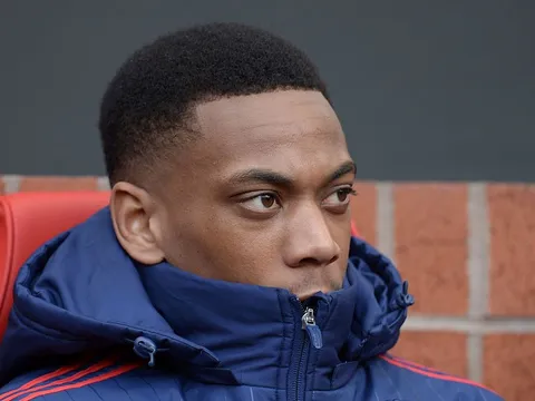 "Martial hờn dỗi khi mất áo số 9 vào tay Ibra"