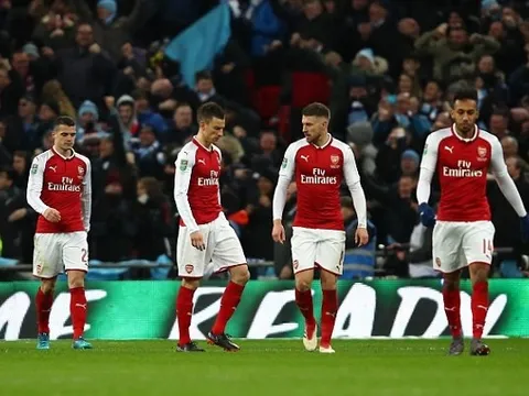 Martin Keown: Triều đại của Wenger nên chấm dứt