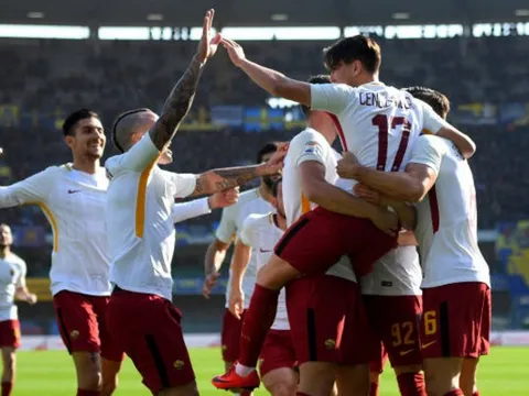 Mất người, Roma chật vật giữ lại chiến thắng trước Verona