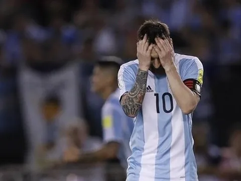 Messi bất lực trước phán quyết của FIFA