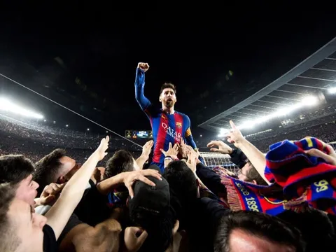 Messi tri ân tác giả bức ảnh đẹp trận thắng PSG