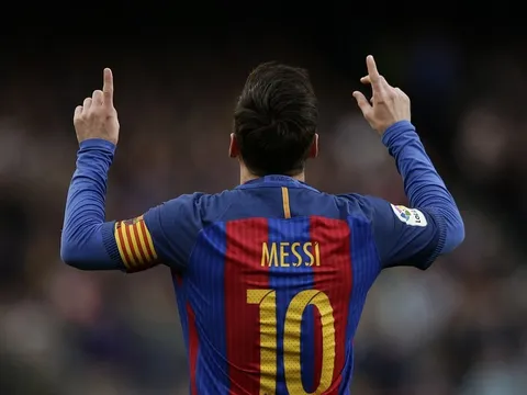 Messi lại phá thêm kỉ lục tại Barcelona