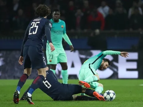 PSG đẩy Barca đến bờ vực