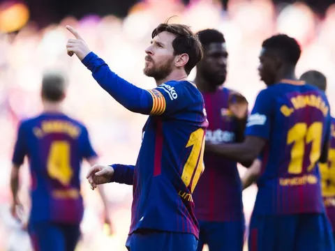 Messi và Ronaldo xuất sắc nhất châu Âu 3 tháng qua
