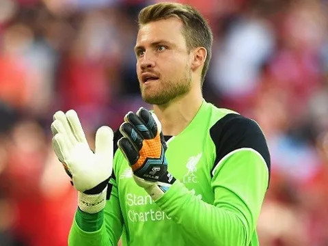 Mignolet có đáng bị ghẻ lạnh?
