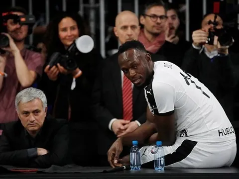 Mourinho dẫn dắt Usain Bolt đánh bại đội bóng của Maradona